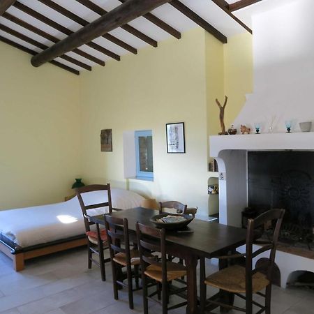Appartement Bastide au coeur du Lubéron à Gordes Extérieur photo